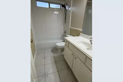 903 Christopher, Baytown, TX 77521 - Photo 20