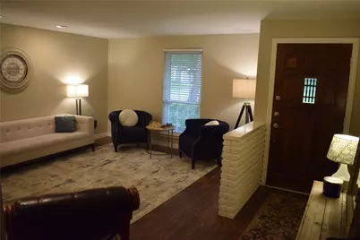 5742 Southminster Drive, Houston, TX 77035 - Photo 2
