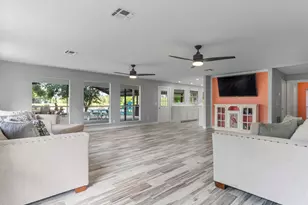 448 County Rd 243, Matagorda, TX 77414 - Photo 18