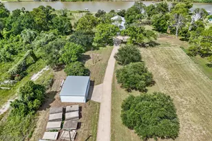 448 County Rd 243, Matagorda, TX 77414 - Photo 12