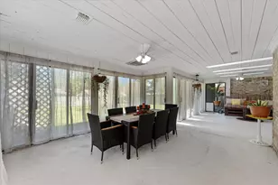 301 Hill Brook Ln, Conroe, TX 77385 - Photo 6