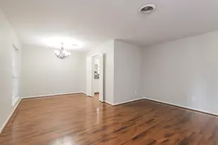 12115 Hillcroft St, Houston, TX 77035 - Photo 4