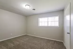 12115 Hillcroft St, Houston, TX 77035 - Photo 10