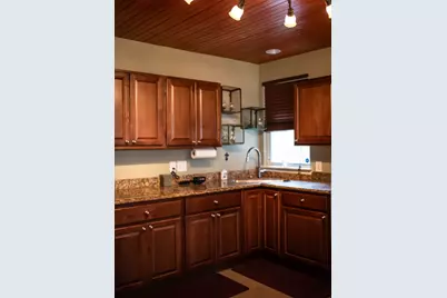 1911 Shadow Bend Dr, Houston, TX 77043 - Photo 16