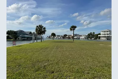 4205 Flamingo Way, Jamaica Beach, TX 77554 - Photo 18