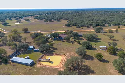 1009 Private Road 1024, Hallettsville, TX 77964 - Photo 8