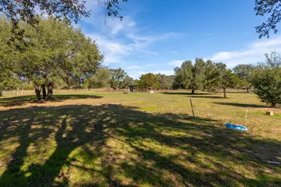 1009 Private Road 1024, Hallettsville, TX 77964 - Photo 38