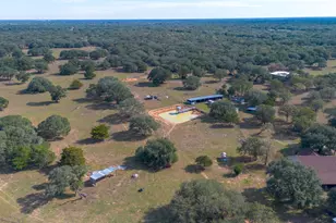 1009 Private Rd 1024, Hallettsville, TX 77964 - Photo 12