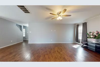 8703 Summerset Meadow Court, Houston, TX 77075 - Photo 6