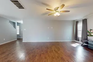 8703 Summerset Meadow Ct, Houston, TX 77075 - Photo 6