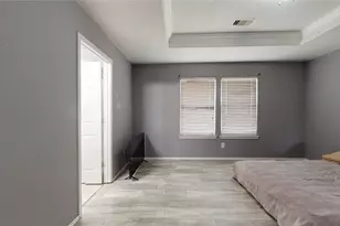8703 Summerset Meadow Ct, Houston, TX 77075 - Photo 20