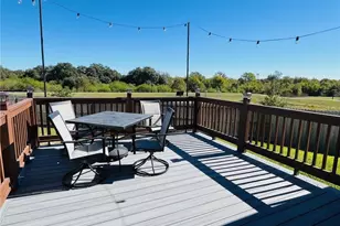 1504 McKinney Ct, Brenham, TX 77833 - Photo 6