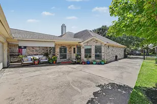 933 Mystic Village Ln, Seabrook, TX 77586 - Photo 20