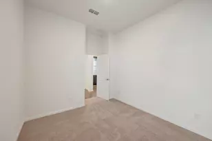 10710 Midnight Ct, Richmond, TX 77469 - Photo 18