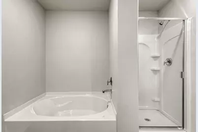 8218 Sunberry Shadow Drive, Houston, TX 77016 - Photo 12