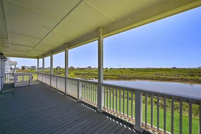 3914 Curlew Drive, Galveston, TX 77554 - Photo 10