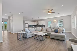 3914 Curlew Dr, Galveston, TX 77554 - Photo 12