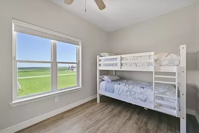 3914 Curlew Drive, Galveston, TX 77554 - Photo 34