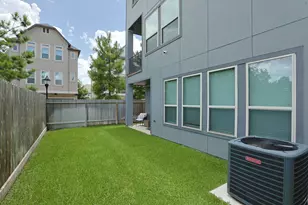 4004 Centre Meadow Way, Houston, TX 77043 - Photo 30