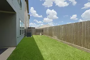 4004 Centre Meadow Way, Houston, TX 77043 - Photo 30