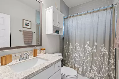 4004 Centre Meadow Way, Houston, TX 77043 - Photo 28