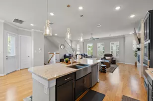 4004 Centre Meadow Way, Houston, TX 77043 - Photo 18