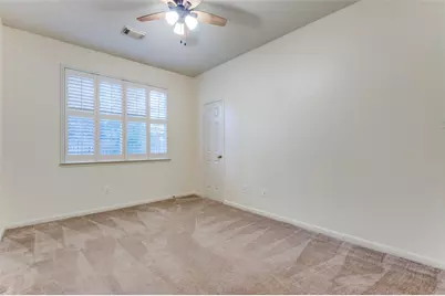 127 S Winterport Circle, The Woodlands, TX 77382 - Photo 20