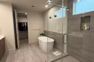 6820 Rocinante Ln, Houston, TX 77092 - Photo 8