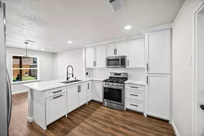 747 Oak West, Houston, TX 77073 - Photo 16