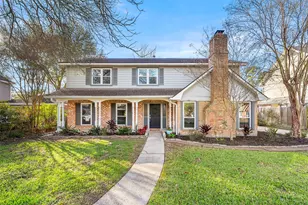 723 Shadow Brook Dr, Spring, TX 77380 - Photo 2