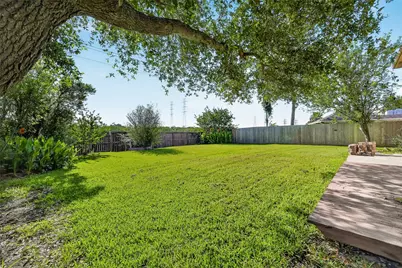 128 Bayou Bend Drive, League City, TX 77573 - Photo 30