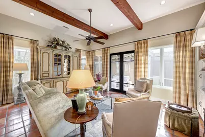 16 Lana Lane #B, Houston, TX 77027 - Photo 6