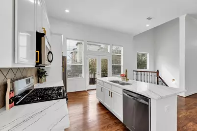 6014 Hamman Street, Houston, TX 77007 - Photo 14