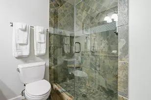 9520 Seawall Blvd, Galveston, TX 77554 - Photo 12