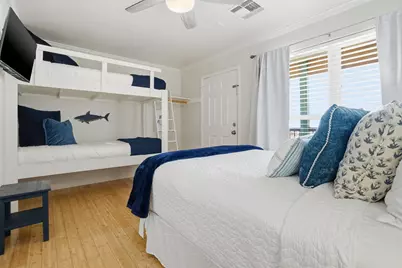 9520 Seawall Boulevard #353, Galveston, TX 77554 - Photo 16