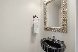 9520 Seawall Blvd, Galveston, TX 77554 - Photo 18