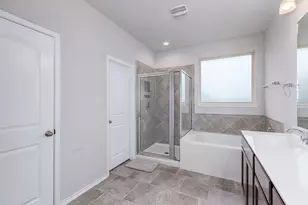 5611 Claymore Meadow Ln, Spring, TX 77389 - Photo 18