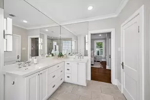 200 E 26th St, Houston, TX 77008 - Photo 20