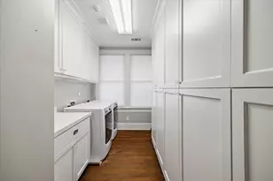 200 E 26th St, Houston, TX 77008 - Photo 26