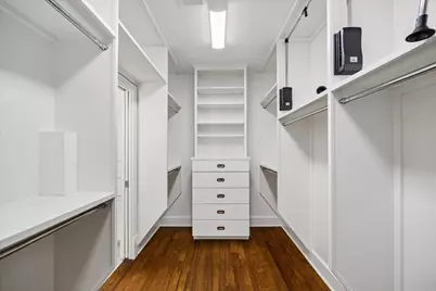 200 E 26th Street, Houston, TX 77008 - Photo 22