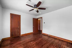 1107 Washington St, Brenham, TX 77833 - Photo 16