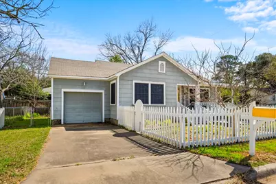 1107 Washington Street, Brenham, TX 77833 - Photo 4