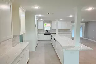 301 E San Bernard St, Brazoria, TX 77422 - Photo 12