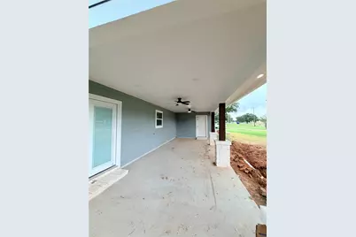 301 E San Bernard St, Brazoria, TX 77422 - Photo 8
