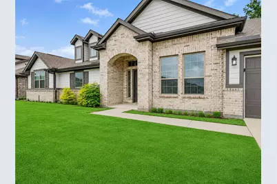 8510 Amber Bend Drive, Baytown, TX 77521 - Photo 2