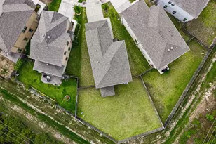 766 Hardwood Grv Ct, Houston, TX 77090 - Photo 2