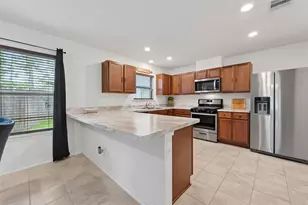 766 Hardwood Grv Ct, Houston, TX 77090 - Photo 14