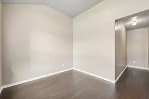 5172 Arbor Cove Ct, Alvin, TX 77511 - Photo 6