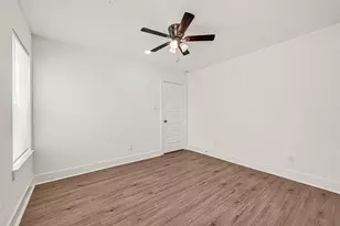 5729 Newport St, Houston, TX 77023 - Photo 6