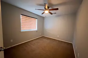 2755 Star Peak Dr, Houston, TX 77088 - Photo 14